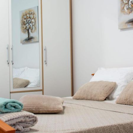 Apartamento Apartman Karmen Kaštela Exterior foto