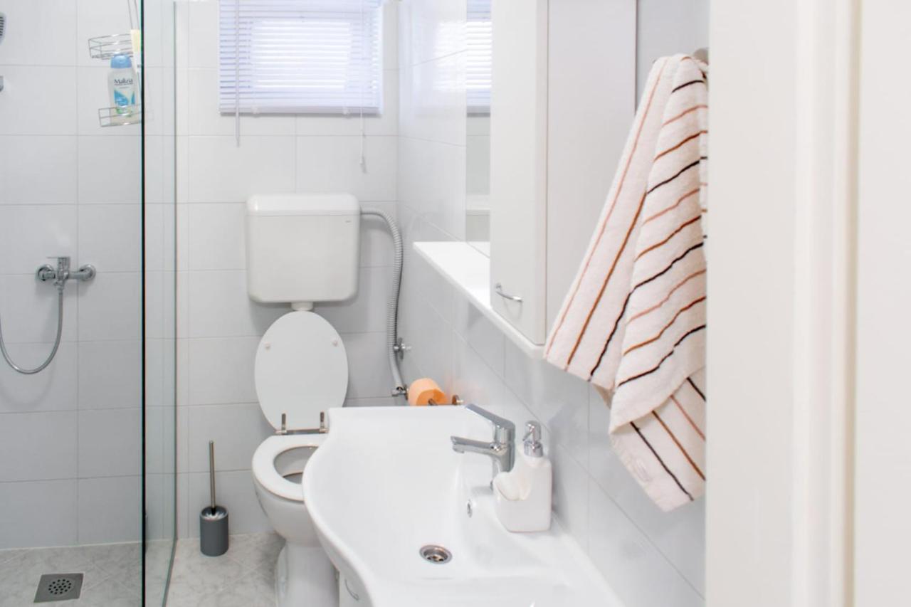 Apartman Karmen Kaštela Exterior foto