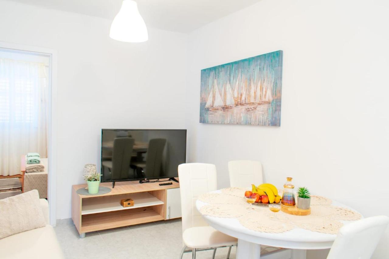 Apartman Karmen Kaštela Exterior foto